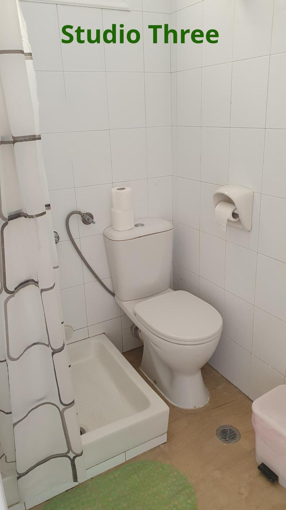 Kivotos Villa Studios Roda  Room photo